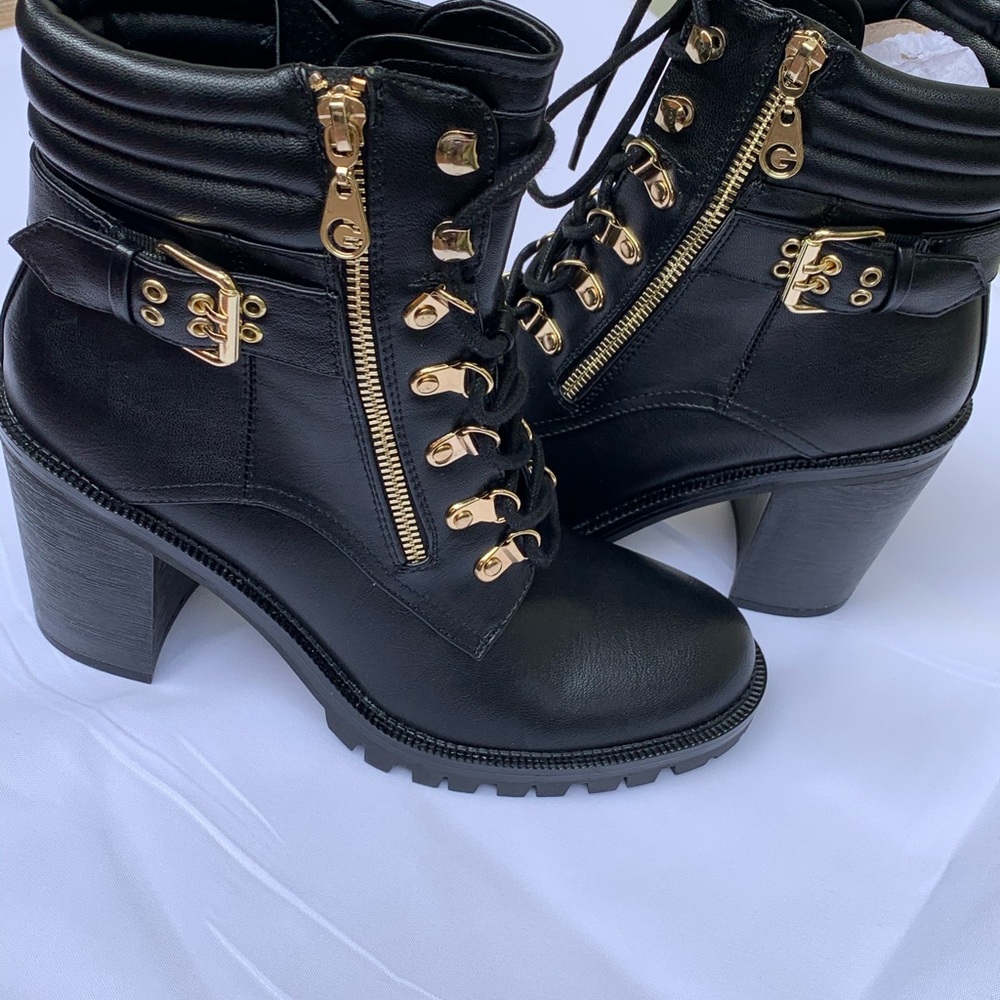 Jaylee Lace up boots - Picture 2 of 4